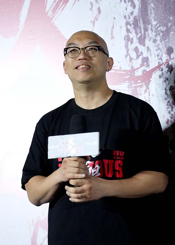 港产动作大片《火遮眼》感官炸裂爽感超载“硬滴很”(图2)