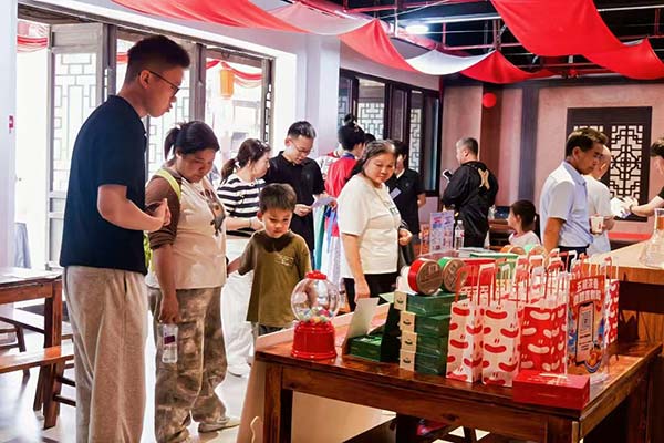“中国喜剧梦工厂”，给四川加点“好玩”的戏份 跟着《现在就出发4》，解锁明星同款四川之旅(图16)
